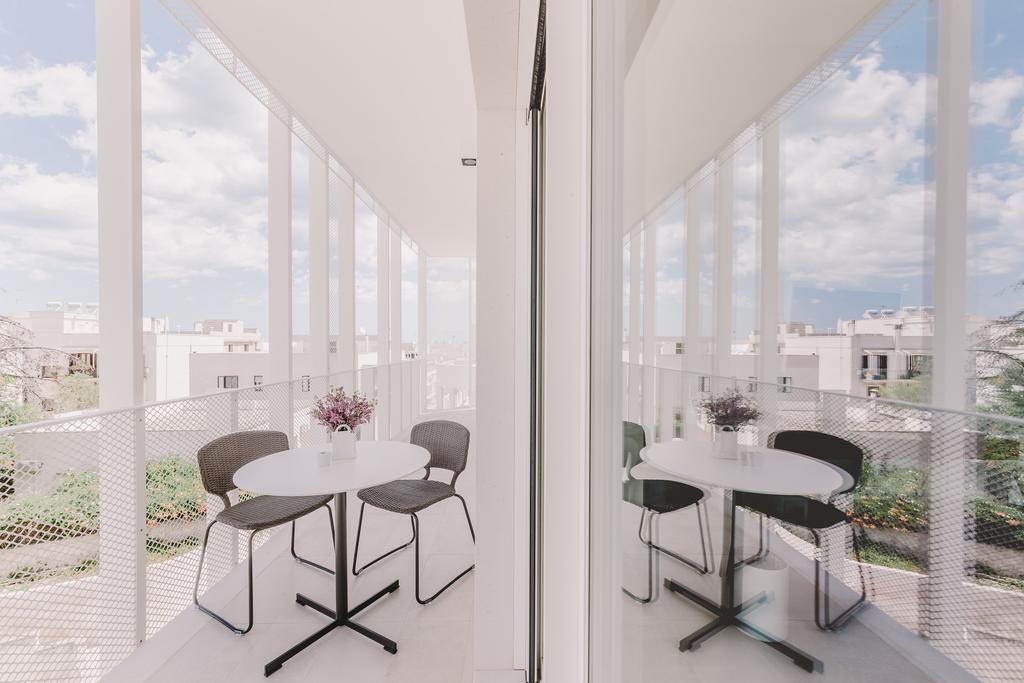 One-Bedroom Suite with Balcony,215953664:JPEG